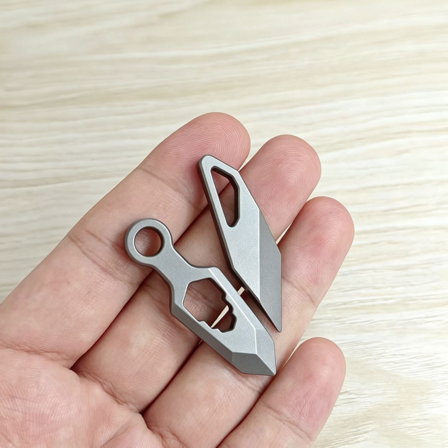 Outil de poche multifonctionne - Edc Daily Carry avis et prix